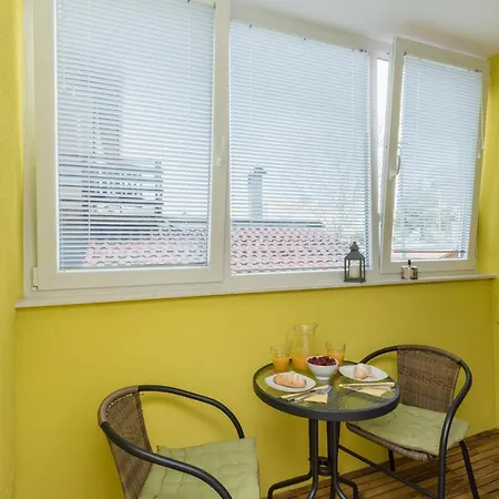 Apartment Angelina Free Public Parking Zadar Exterior photo