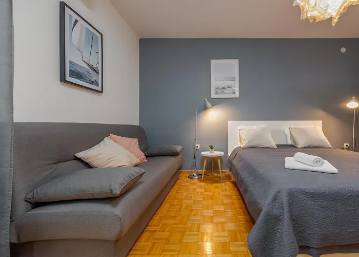 Apartment Angelina Free Public Parking